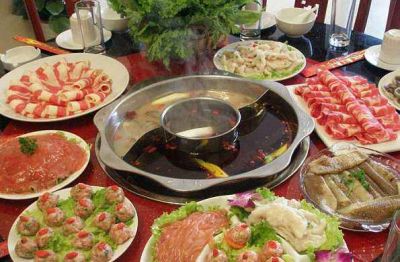 火鍋底料專業(yè)配送廠家，享受更多姿的火鍋盛宴