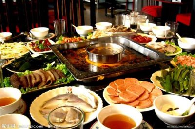 火鍋底料加工廠，吃火鍋講究的學(xué)問
