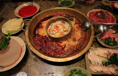 重慶火鍋底料加工，吃火鍋，九宮格不可辜負