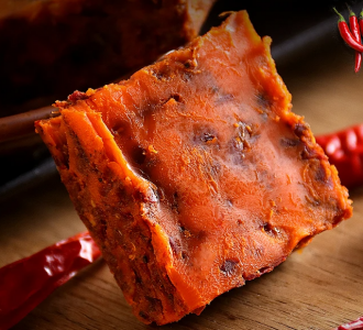 火鍋底料批發(fā)品質(zhì)參差不齊，為何不考慮廠(chǎng)家定制？