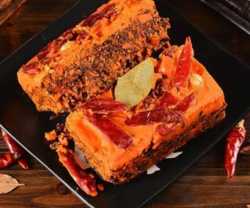 直供牛油紅油，性價(jià)比哪家強(qiáng)？品牌選擇有妙招！