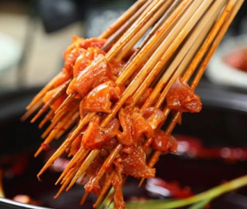 串串香美味背后：專用底料制作工藝復(fù)雜程度探秘？